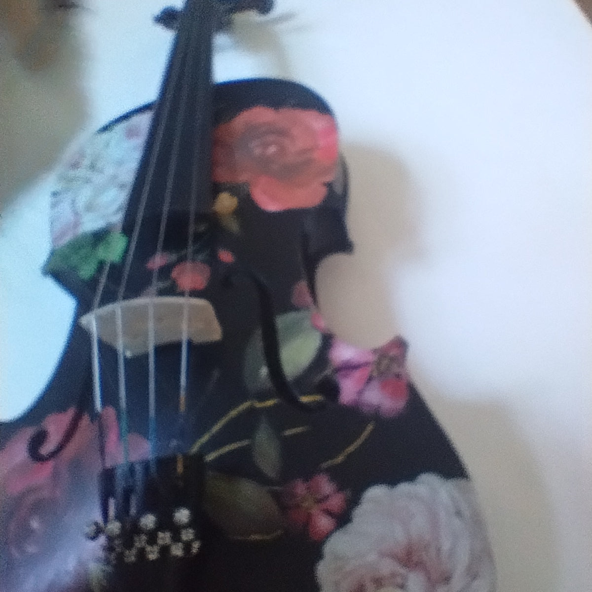 Black Rose Viola Outfit w Custom Crystal Tailpiece - Rozanna's Violins