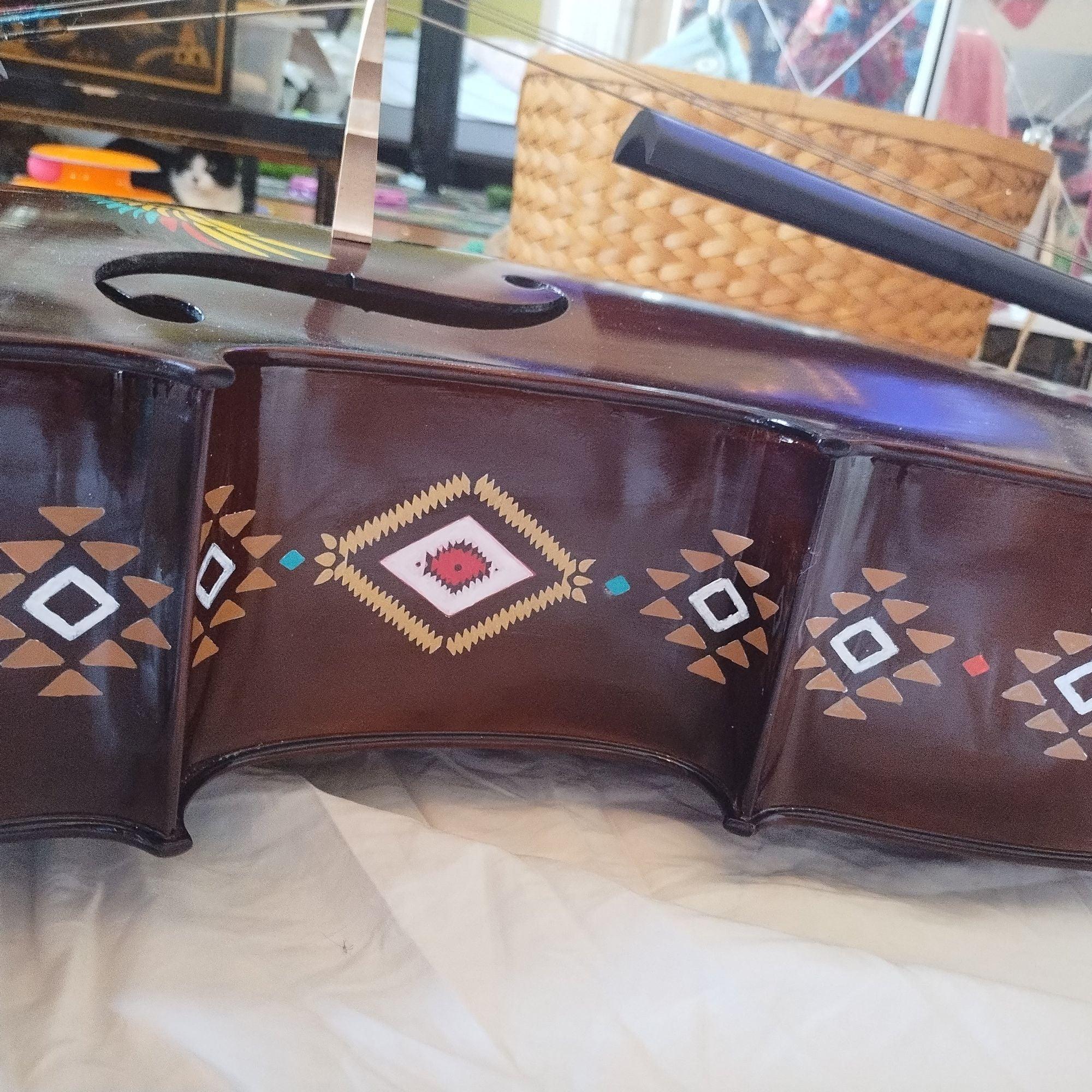 Native American Cello Outfit - Rozanna's Violins